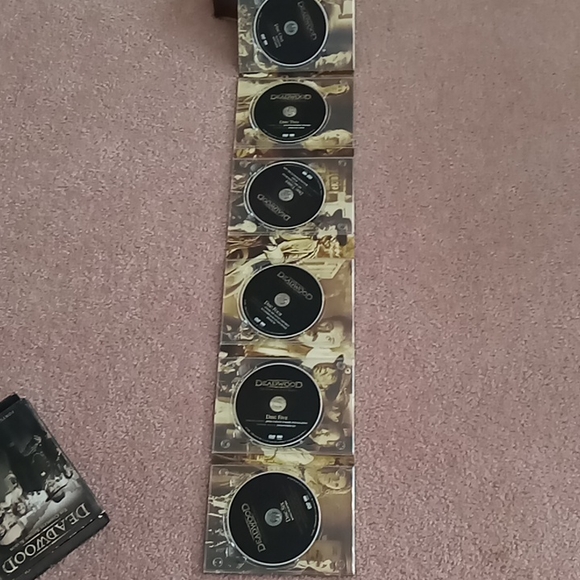 Deadwood season 1 - Picture 6 of 6